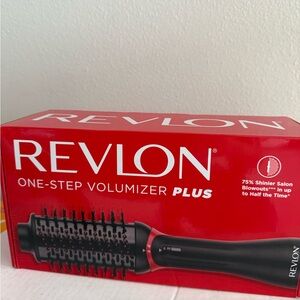 Revlon One-Step™ Volumizer PLUS